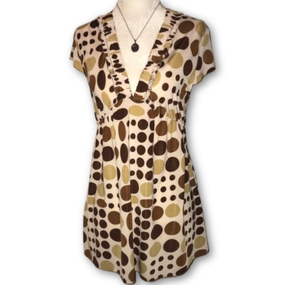 Roommates Women's Top Babydoll with Tie Polkadots